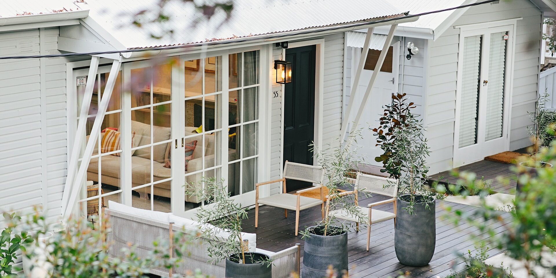 RayWhite_White weatherboard house_Landscape